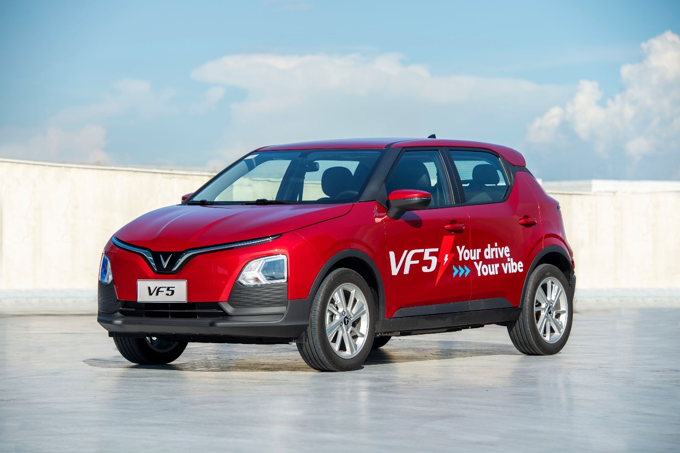 VinFast officially launches VF 5 electric SUV for sale in the Philippines