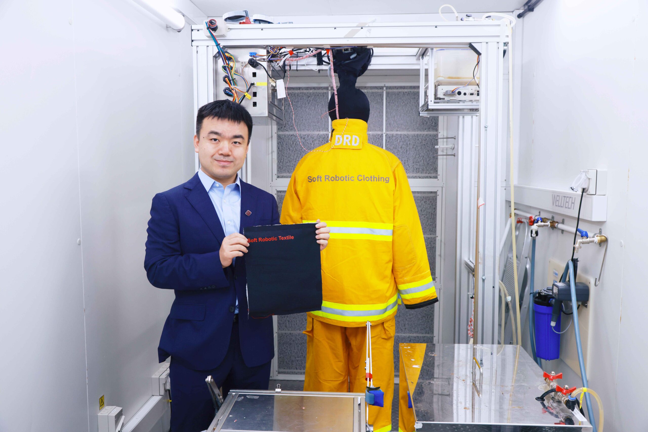 PolyU researchers invent intelligent soft robotic clothing for automatic thermal adaptation in extreme heat