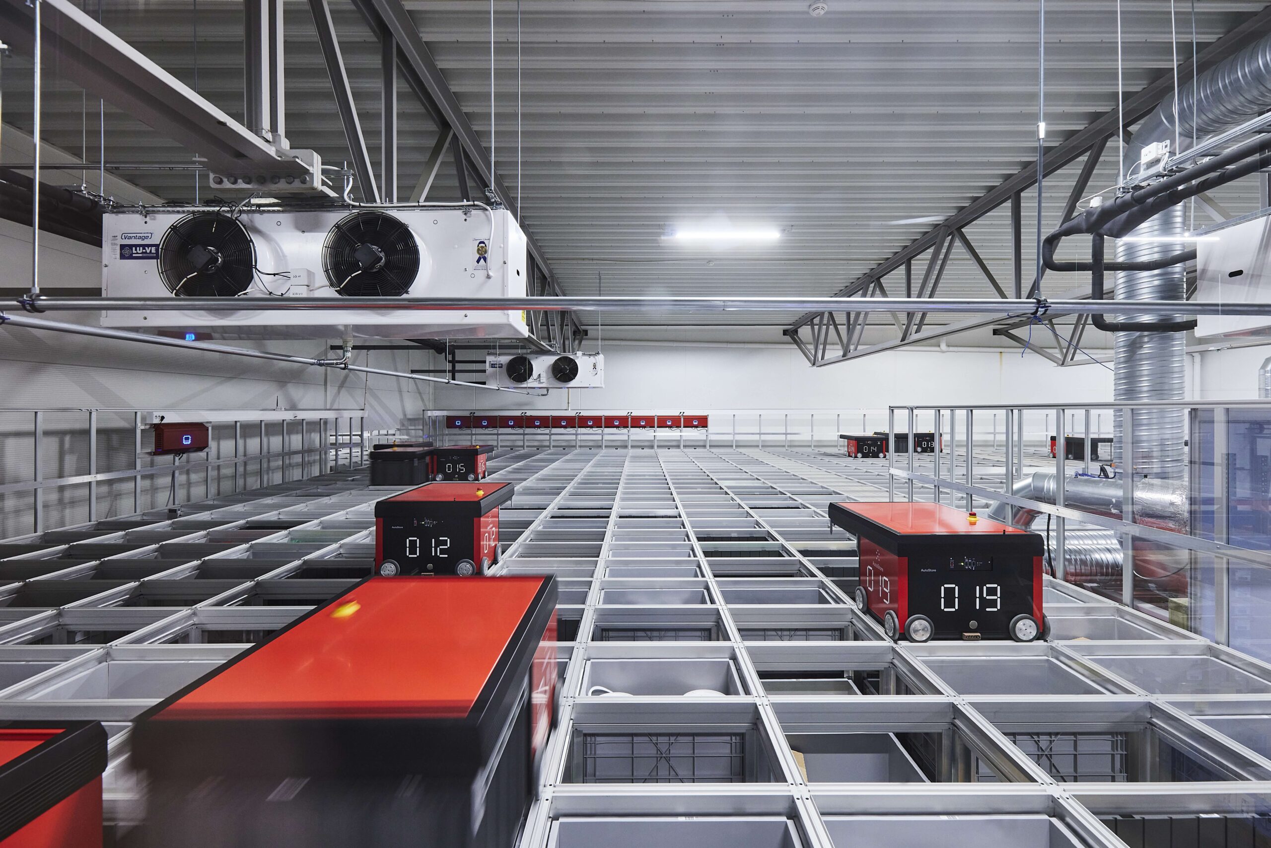 AutoStore Introduces New Grid Capabilities, Including the Multi-Temperature Solution