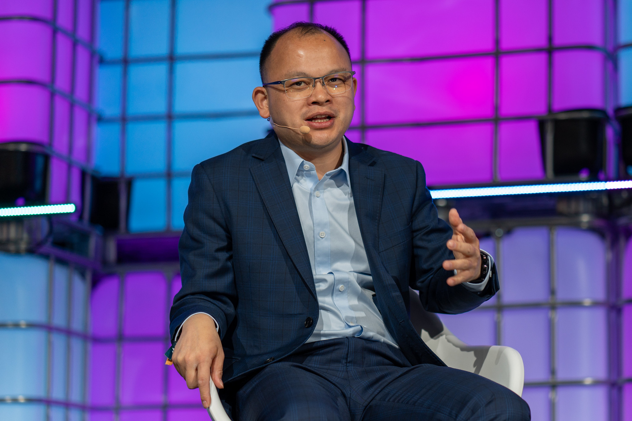 XTransfer CEO Bill Deng Joins AI and Saas Panels at Web Summit Qatar 2025