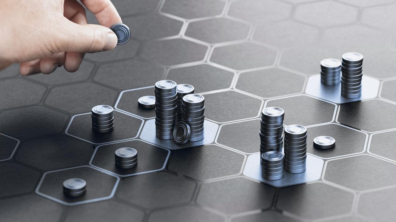Trading in 2025: Octa Broker on Market Accessibility and Smart Investment Strategies